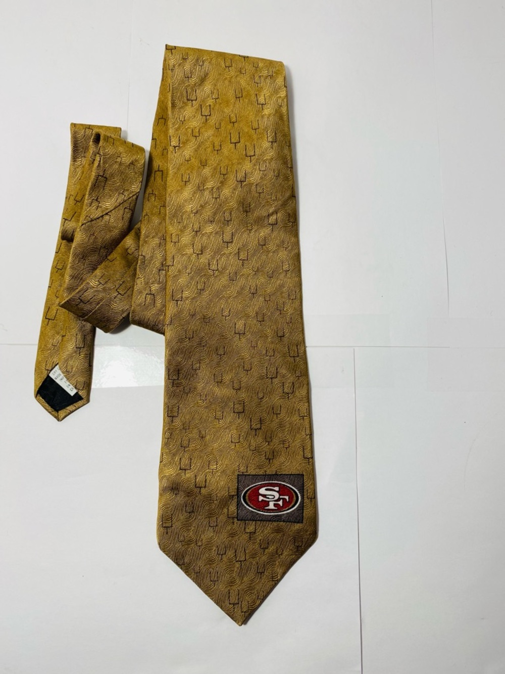 Vintage NFL San Francisco 49ers NFL Silk Tie Gold Field Goal Pattern Made in USA
